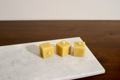 Beeswax Cube Candle